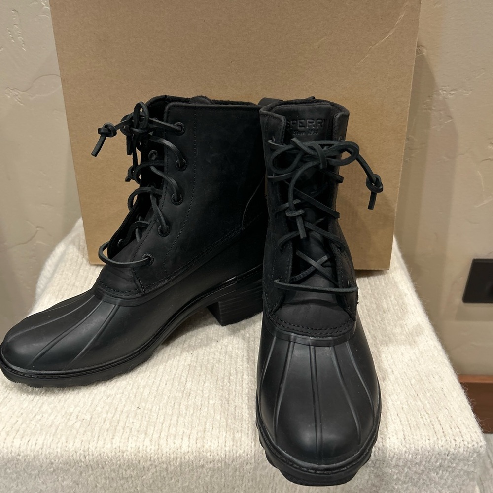 Sperry "Saltwater Heel" Core Black (Size 9)